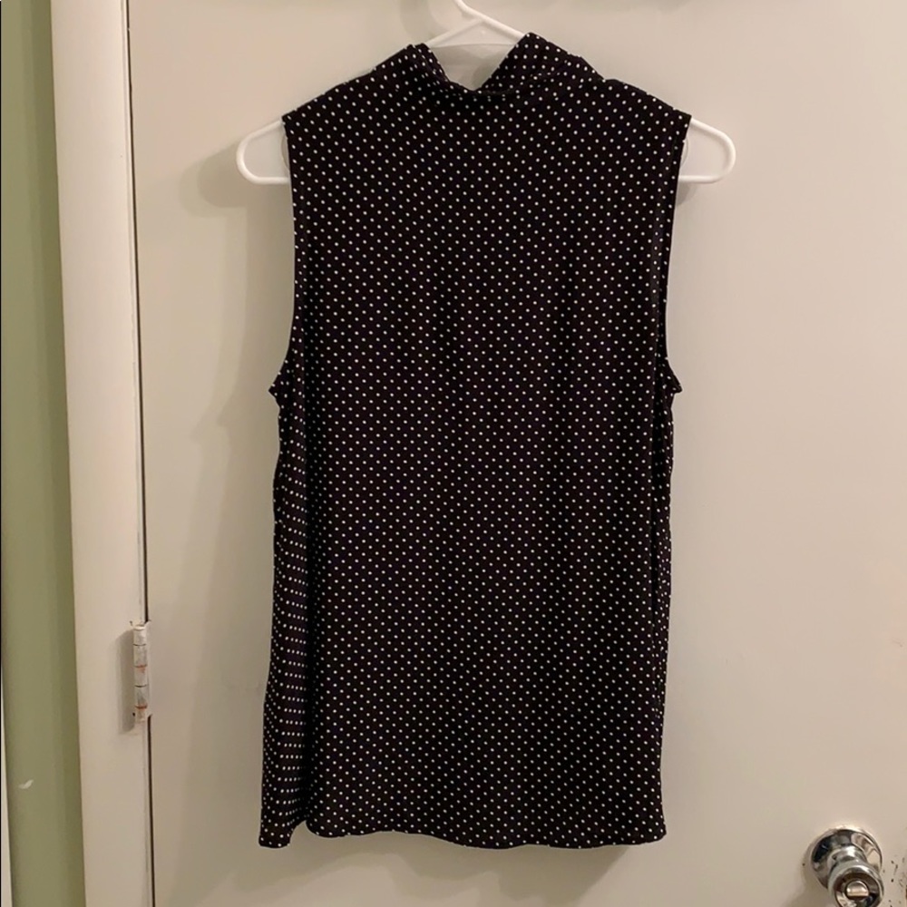 H & M Sleeveless Top - NWOT! - Picture 3 of 4
